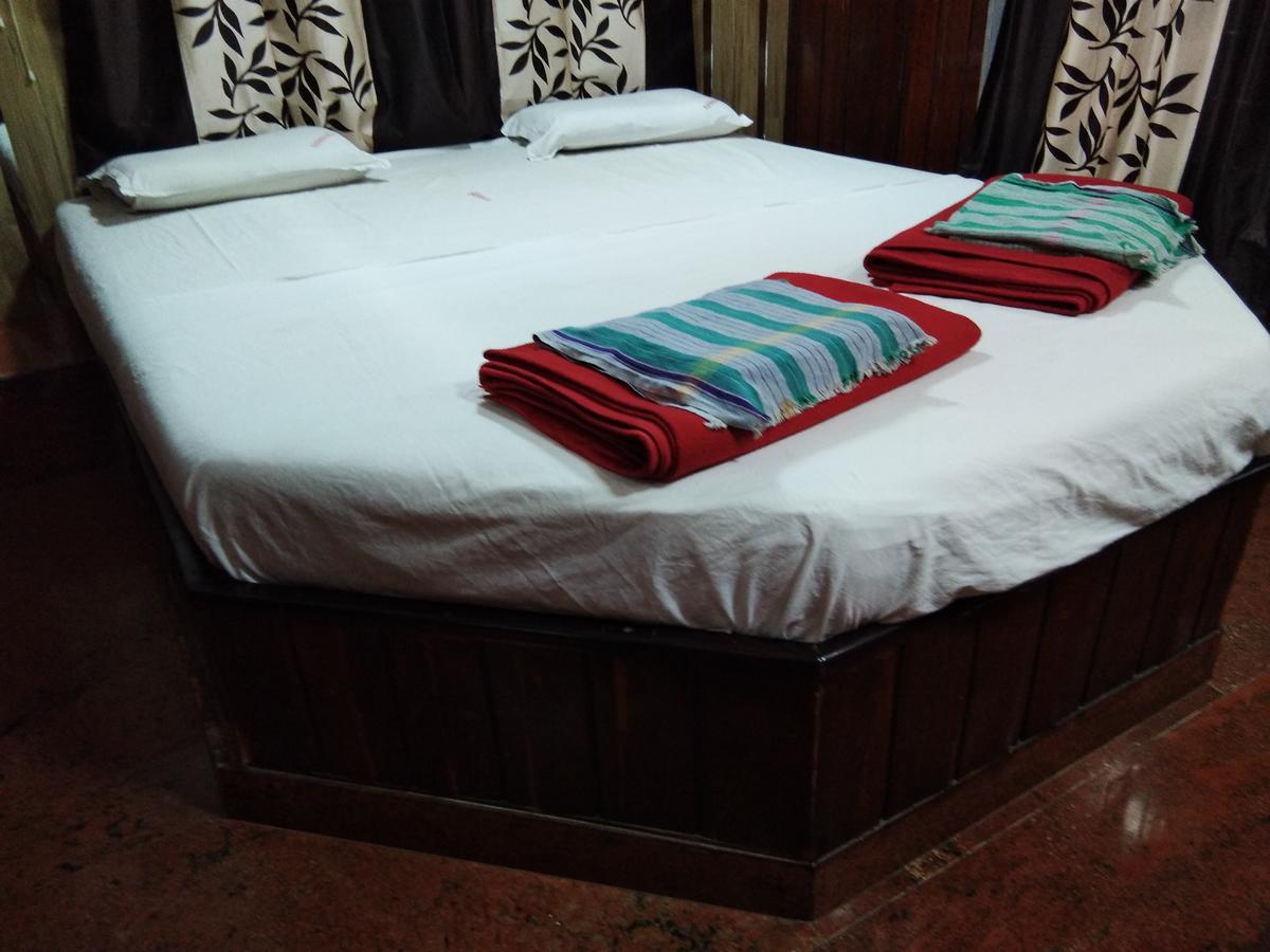 שימוגה Hotel Sanman Lodge מראה חיצוני תמונה